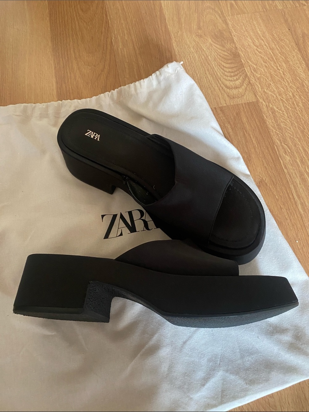 Zara Black Platform Satin Slide Sandals, size 10